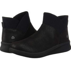Clarks Sillian 2.0 Women's Ankle Boot Sz 9 M